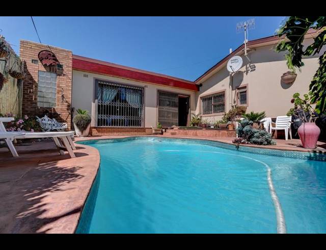 7 BEDROOM HOUSE FOR SALE IN N1 CITY